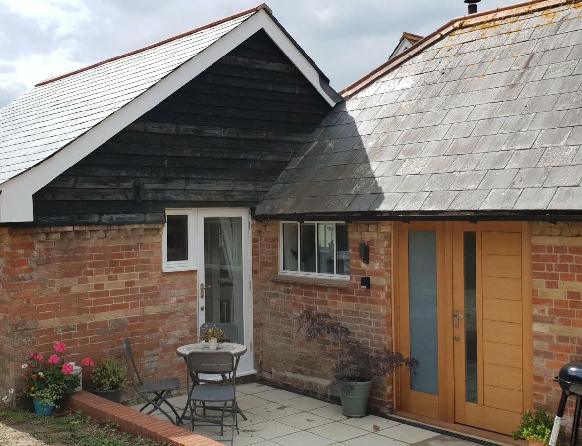 Alberts Dairy Cottage East Cowes Exteriör bild